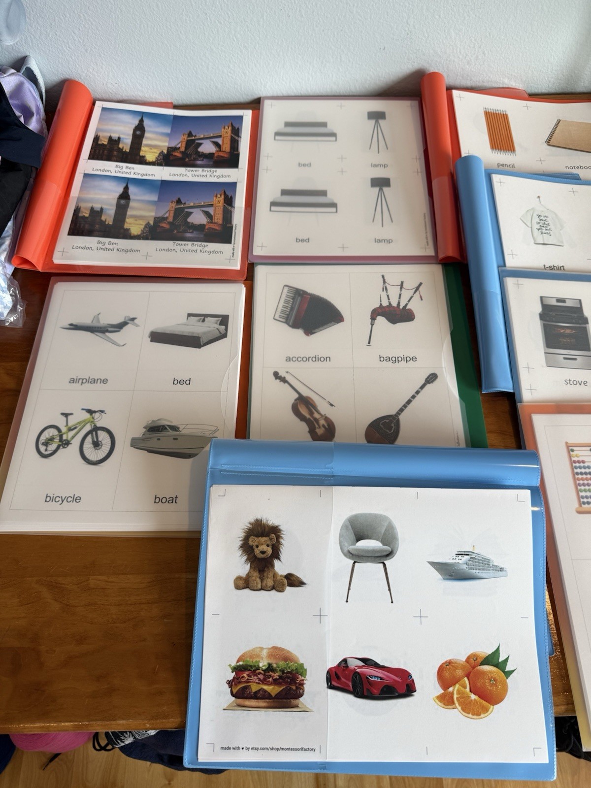 9 new folders of vocabulary words in color for speech language therapy