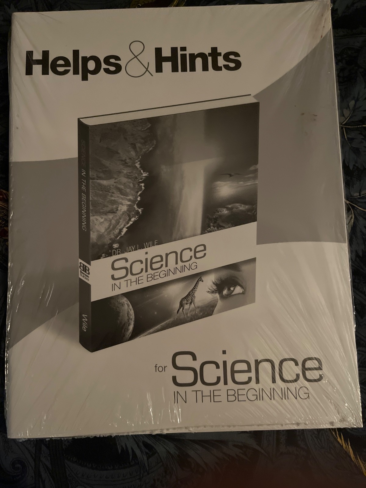 Helps & Hints for Science in the Beginning by Not Available (2013, Trade…