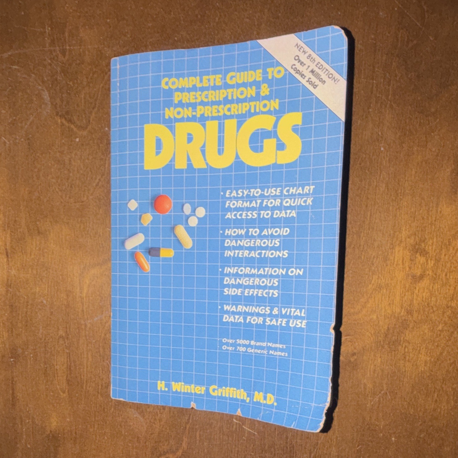 Complete Guide to Prescription & Non-Prescription Drugs Griffith VINTAGE PB 199