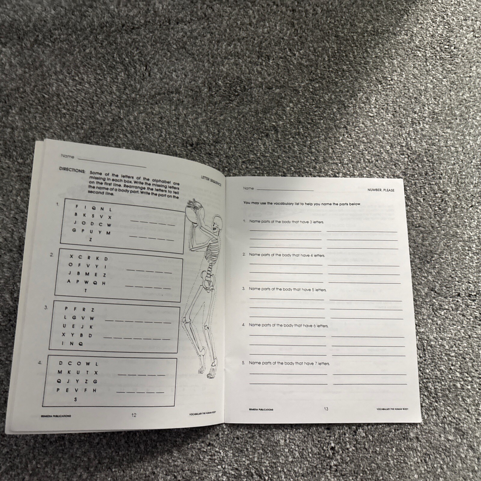 Lot of 4 The Human Body Teacher Trade Books Grades 3-8 Used